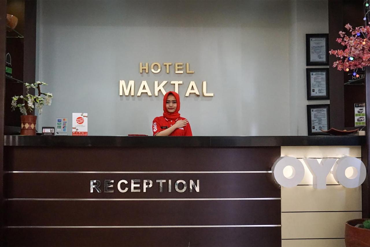 Maktal Hotel Матарам Экстерьер фото